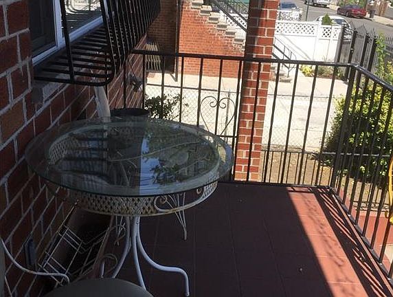 2nd image of 3449 Mickle Ave