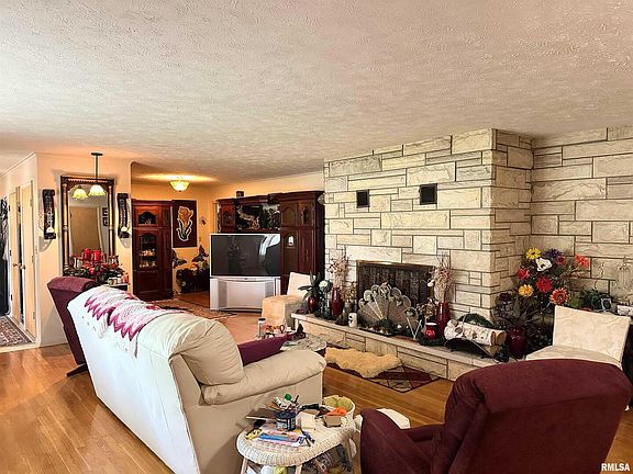 5th image of 1011 W Goodall St