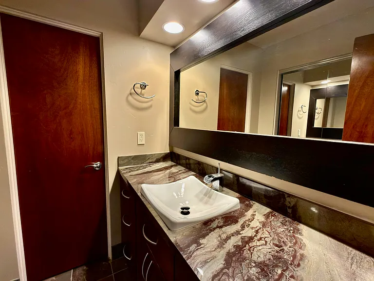 7800 Sierra Dr — Photo 34