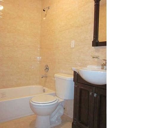5th image of 22607 Linden Blvd #2