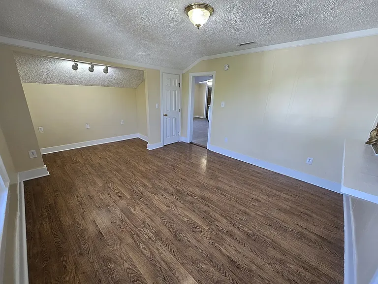 23 Brown St #C-3 — Photo 3