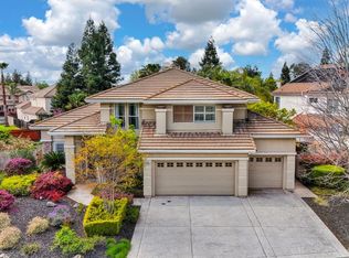 2097 Heritage Dr, Roseville, CA 95678