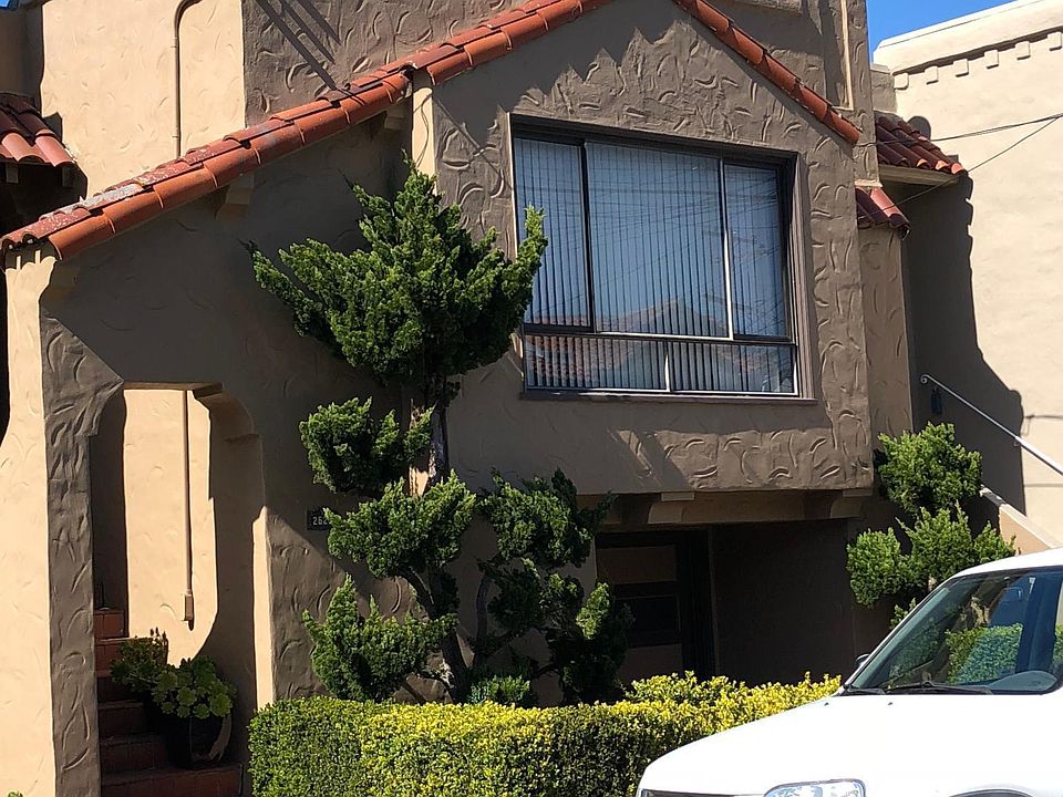 1st image of 2625 31st Ave