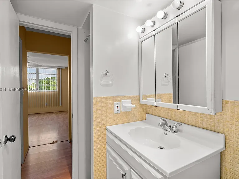 2930 Point East Dr #E312 — Photo 15