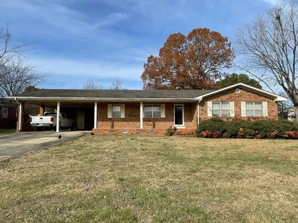 335 Duncan St, Russellville, AL 35654