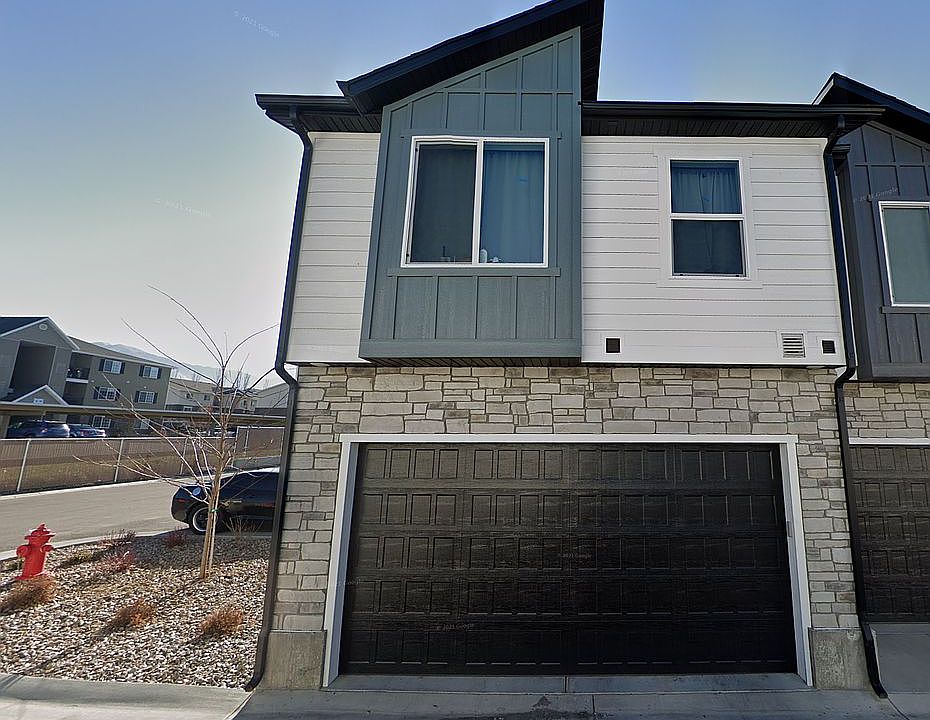 2nd image of 272 E 1725 N #1