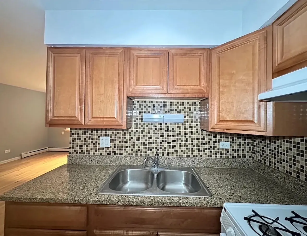 1 bed, 750 sqft, $1,650 — Photo 2
