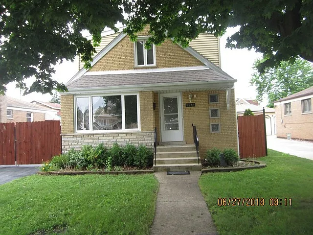 7944 S Kostner Ave photo 1