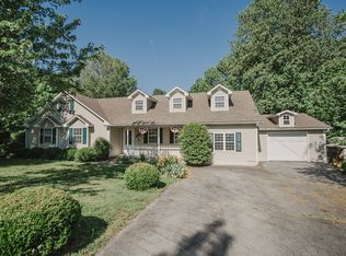 45 Collins Ln, Russellville, KY 42276