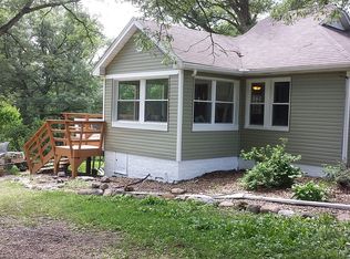 29741 Larimore Ln, Mackinaw, IL 61755