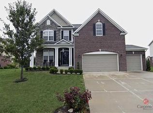 9442 Whisper Bend Dr, Indianapolis, IN 46278