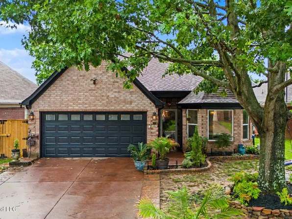 5901 Steffani Dr, Southaven, MS 38671