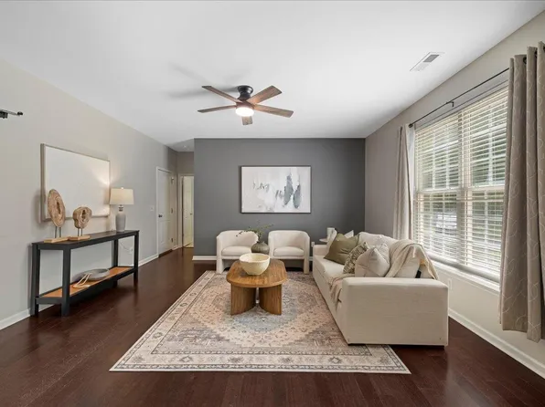 333 Texanna Way, Holly Springs, NC 27540