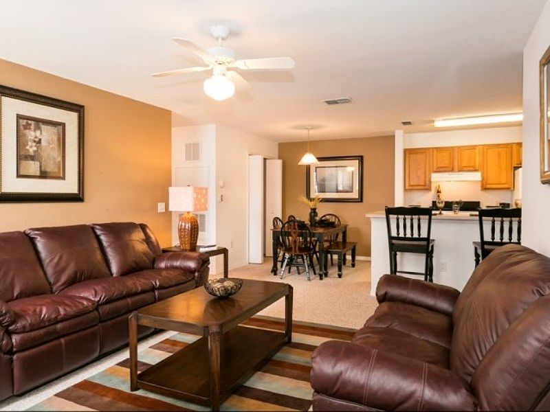 2nd image of 17800 Murdock Cir
