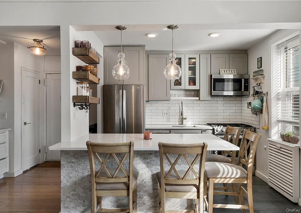 1st image of 5620 Netherland Ave APT 6G