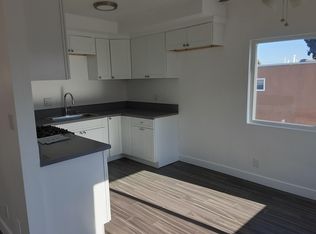18314 Napa St #8, Northridge, CA 91325