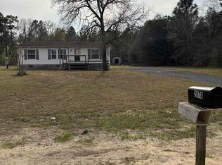 2070 Martin St, Loris, SC 29569