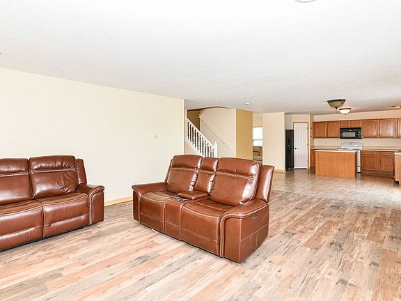 5th image of 13437 Kimberlite Dr