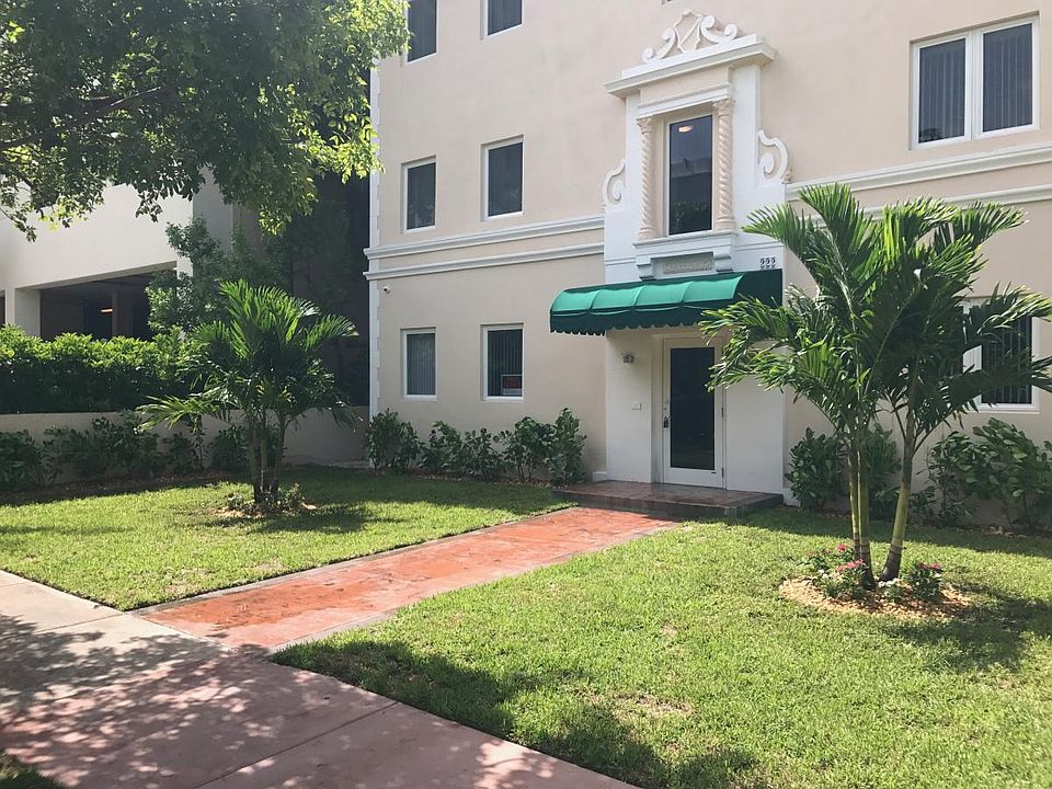 1st image of 222 Sidonia Ave