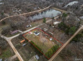 9857 Mockingbird Hill Dr, Bonne Terre, MO 63628