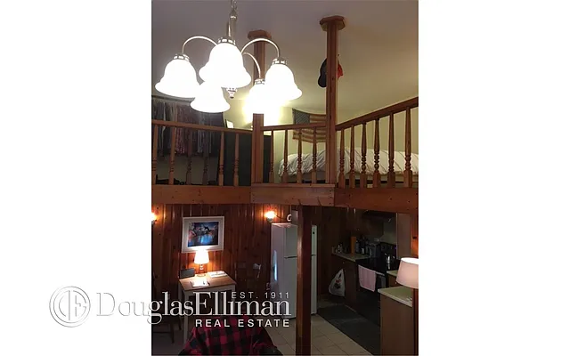 Rented by Douglas Elliman | media 17