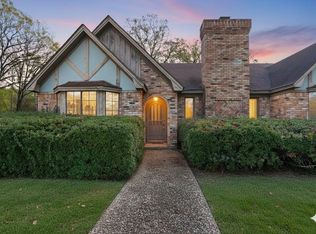 8 La Costa Cir, Lufkin, TX 75901