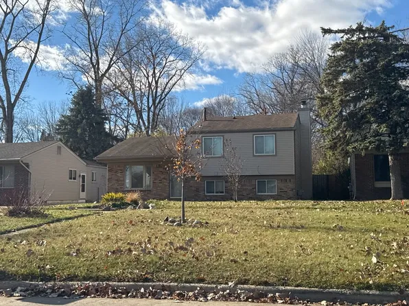 34029 Little Mack Ave, Clinton Township, MI 48035