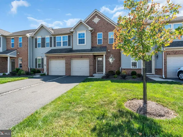 31 Sundance Dr, Hamilton, NJ 08619
