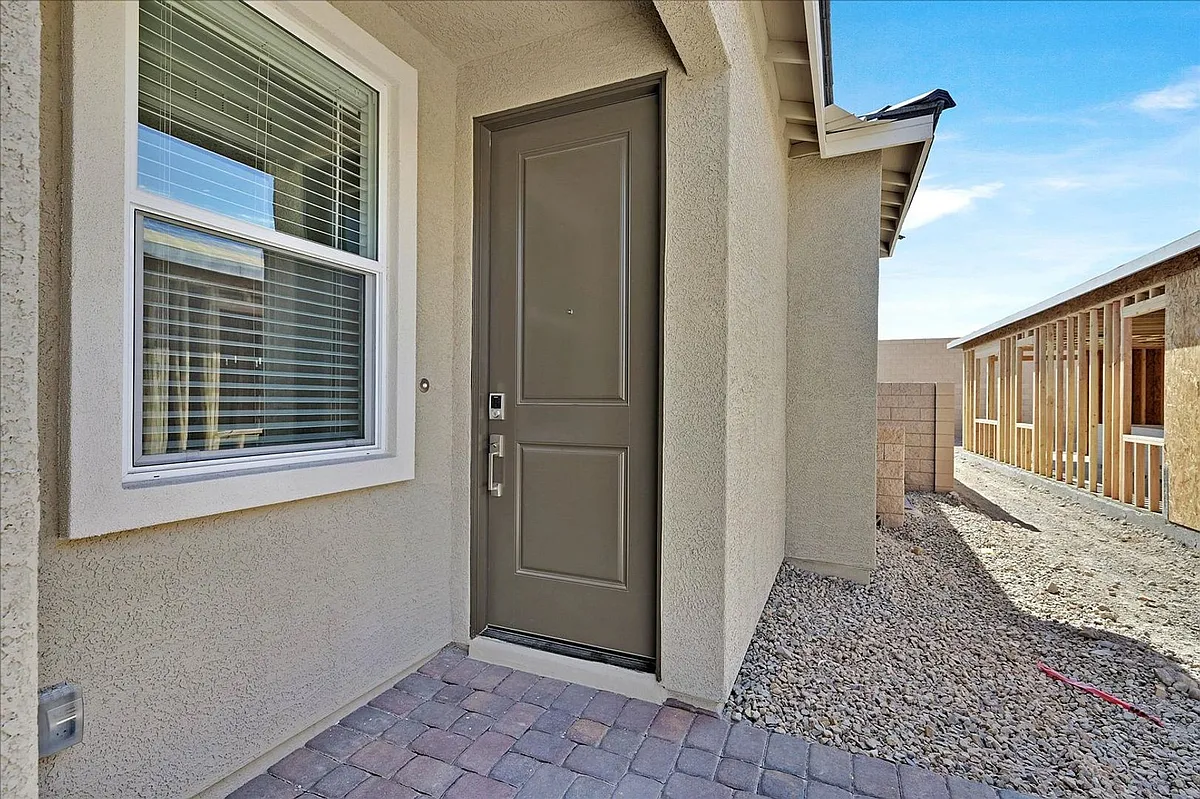 Building Photo - 8401 Tanton Rdg