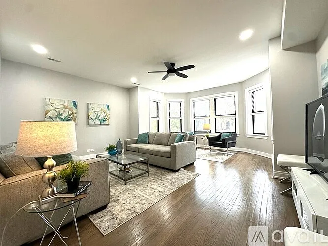 2853 W Palmer St #1W — Photo 4