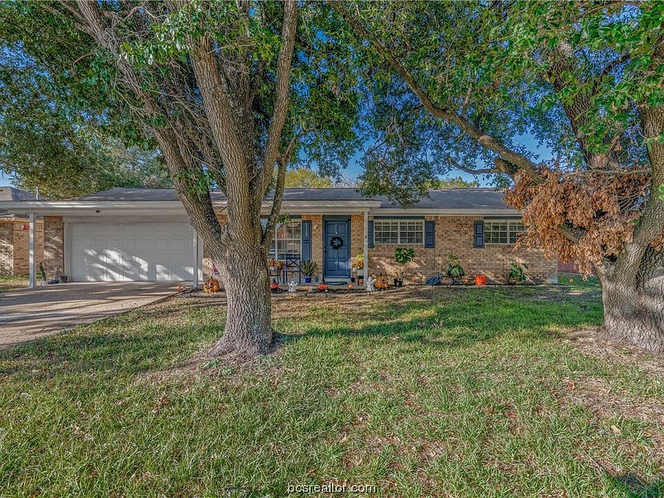 1st image of 1110 Forest Glen Ct