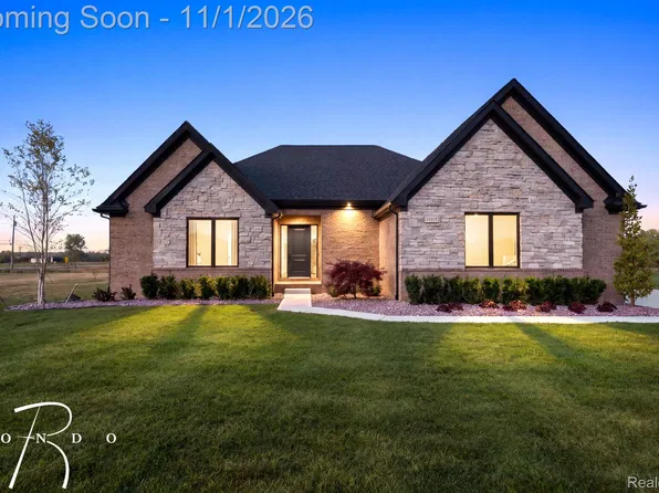23079 Chase Lane Ct, Ray, MI 48096