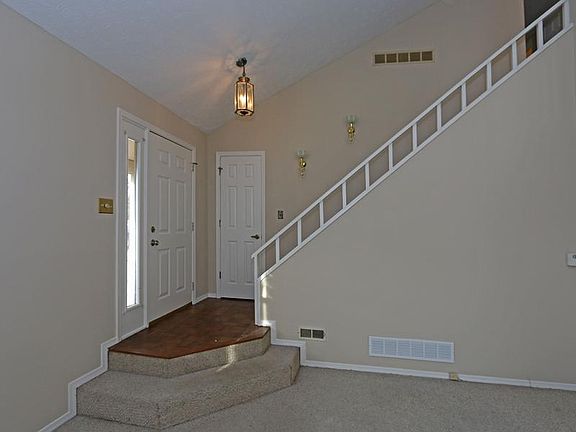 4th image of 9186 Cinnebar Dr