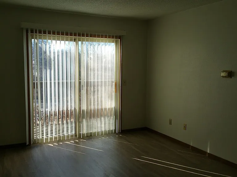 2609 Westwinds Dr #5 — Photo 3