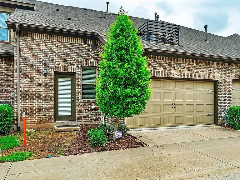 3920 Canton Jade Way — Photo 21