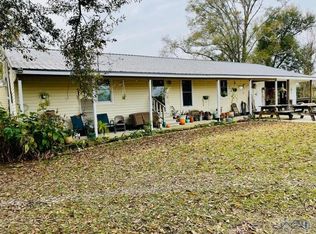 404 Aragon Rd, Montegut, LA 70377