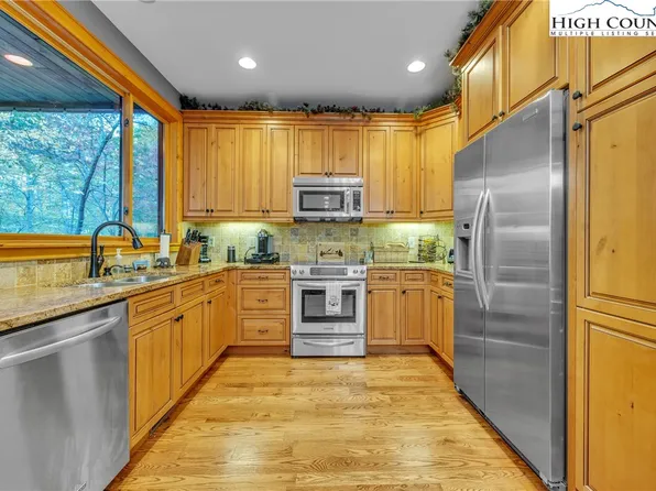 89 Springhouse Drive #A4, Elk Park, NC 28622