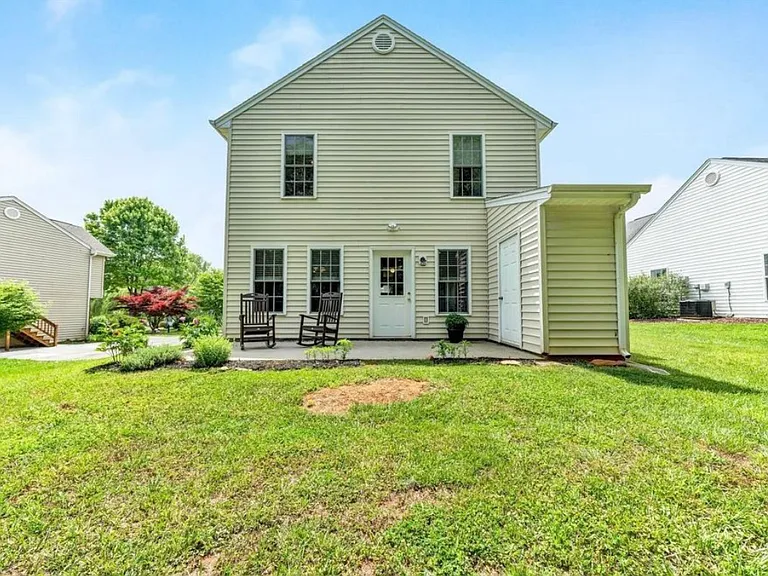 232 Towne Crier Rd — Photo 32