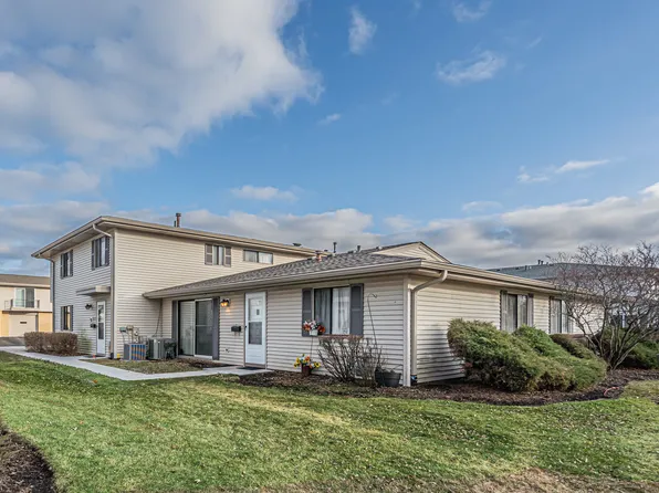 204 Nauset Ln #204, Schaumburg, IL 60194