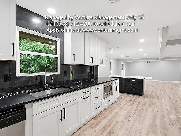 2806 Chaucer Dr SW — Photo 5