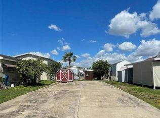 1421 E Santa Maria Dr, Mission, TX 78572