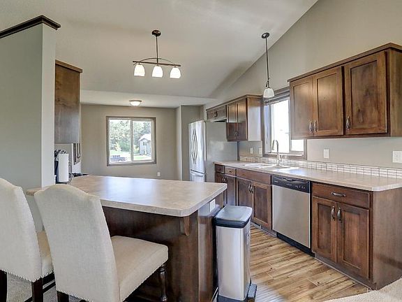 2nd image of 1307 Deer Haven Ct