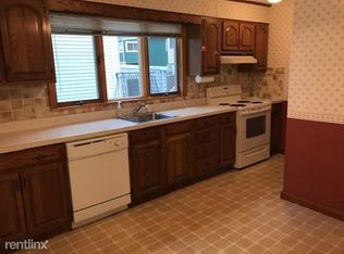 42 Gordon St, Somerville, MA 02144