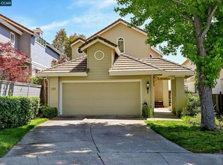 1319 Strawberry Ct, Danville, CA 94526