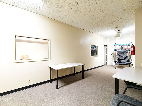 2nd image of 413 Frelinghuysen Ave