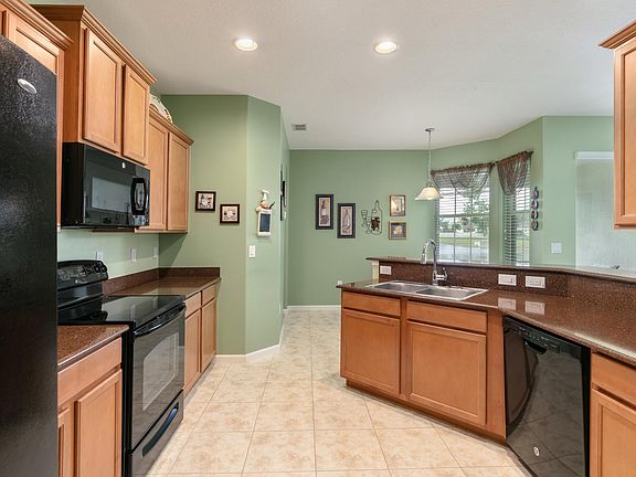 5th image of 361 Abernathy Cir SE
