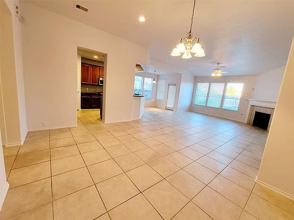 5th image of 9518 Herons Grove Ln