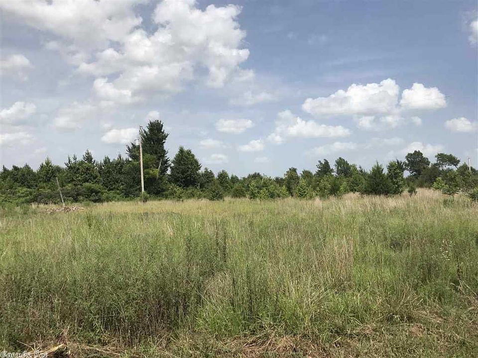 2nd image of 39 Crooked Creek Rd