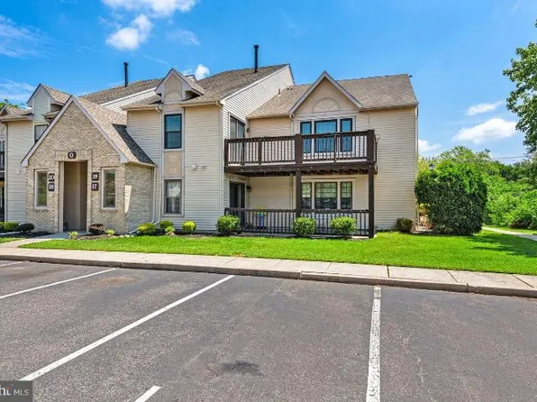 19 Canterbury Ct #1503, Sewell, NJ 08080