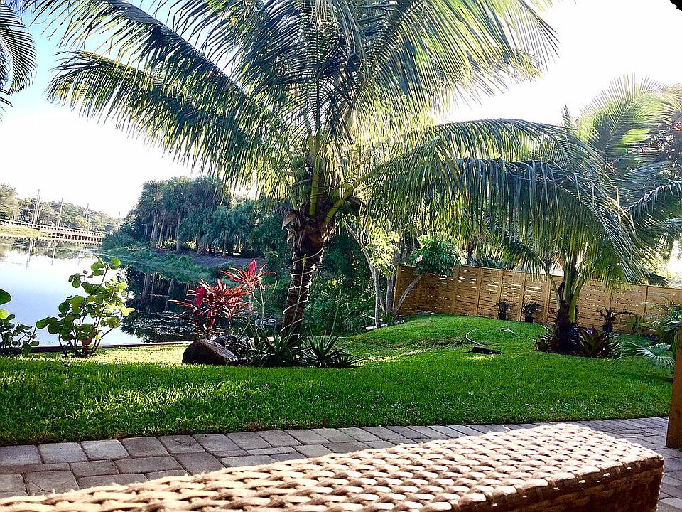 1st image of 9748 Cedar Villas Blvd
